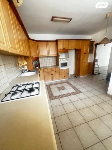 מודעת נכס, זאב ברנדה 53, המרכז השקט / מרכז העיר, פתח תקווה