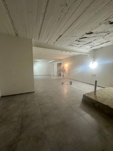 מחסן להשכרה בתל אביב יפו (תיווך) — 2