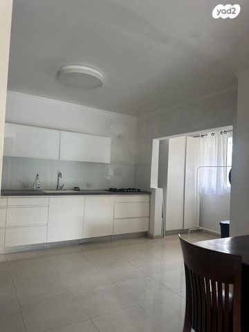 משה פרלוק 13