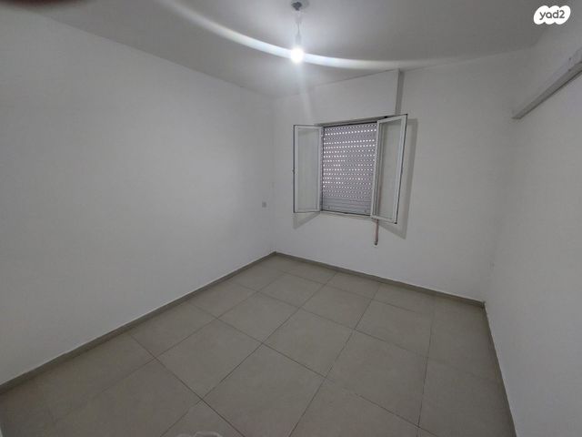 שדרות מרדכי בן פורת 