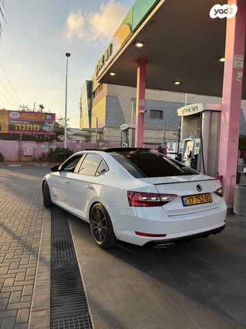 מודעת רכב סקודה סופרב