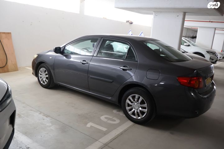 מודעת רכב טויוטה קורולה