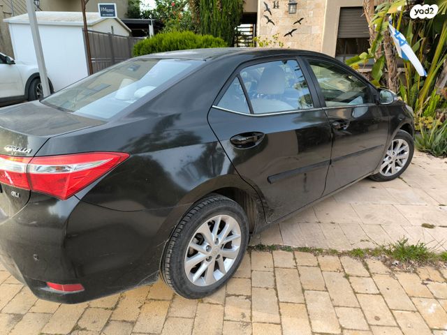 מודעת רכב טויוטה קורולה
