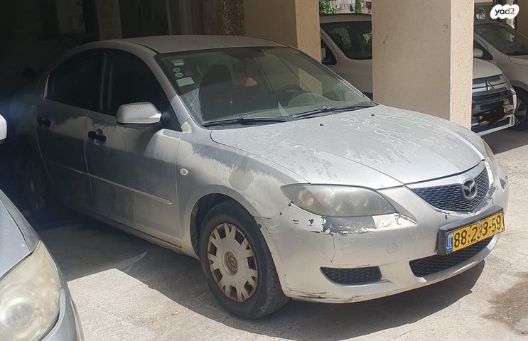 מודעת רכב מאזדה 3