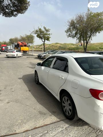 מודעת רכב טויוטה קורולה