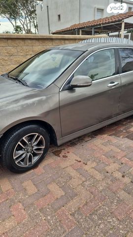 מודעת רכב הונדה אקורד