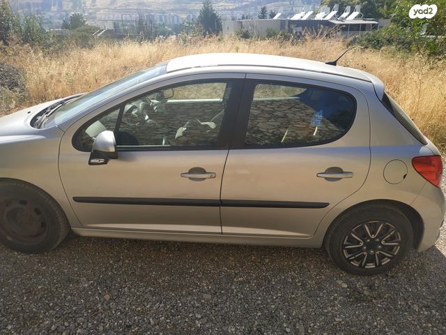 מודעת רכב פיג'ו 207