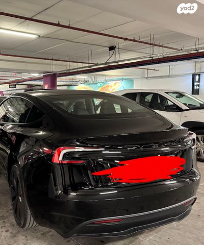 מודעת רכב טסלה מודל 3