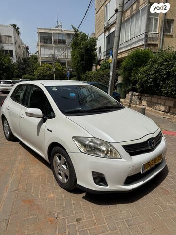מודעת רכב טויוטה אוריס