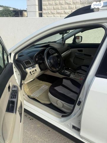 מודעת רכב סובארו XV