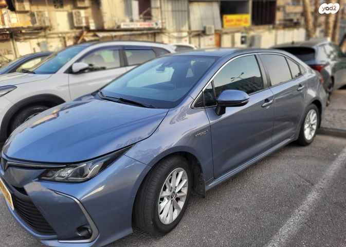 מודעת רכב טויוטה קורולה