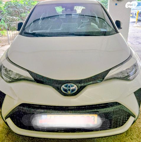 מודעת רכב טויוטה C-HR