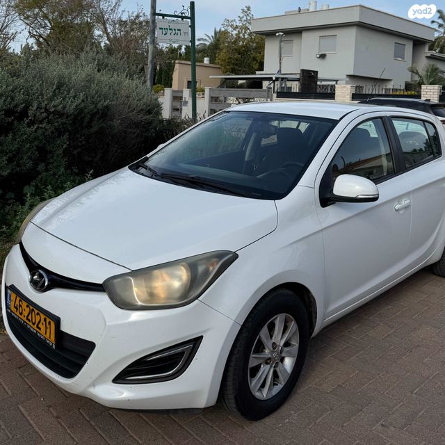מודעת רכב יונדאי i20