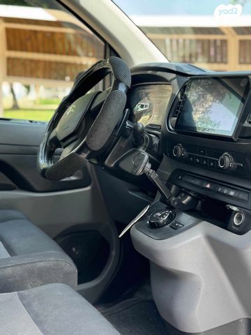 מודעת רכב סיטרואן ג'אמפי