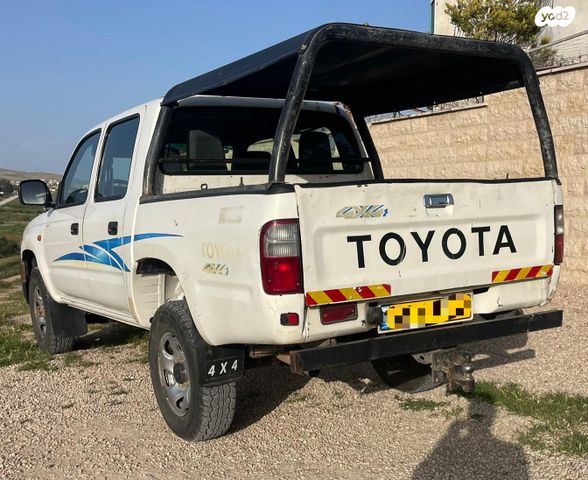 מודעת רכב טויוטה היילקס