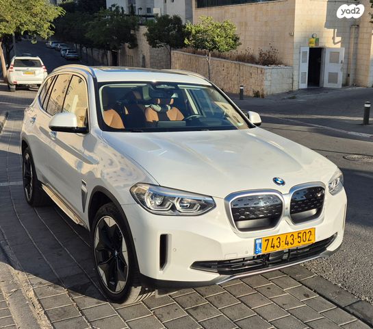 מודעת רכב ב מ וו iX3