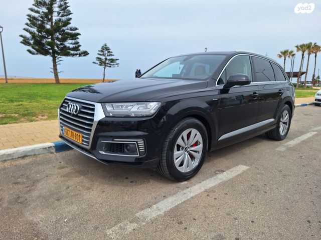 מודעת רכב אאודי Q7 2