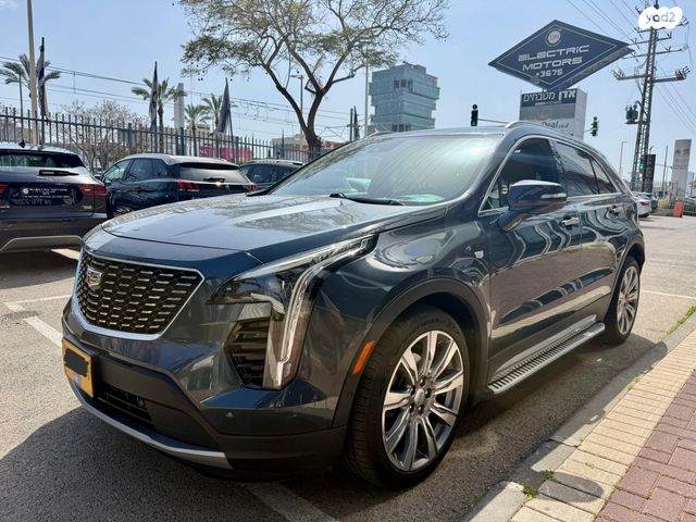מודעת רכב קאדילק XT4