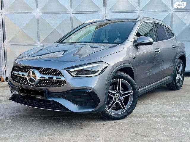 מודעת רכב מרצדס-בנץ GLA