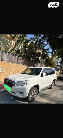 מודעת רכב טויוטה לנד קרוזר