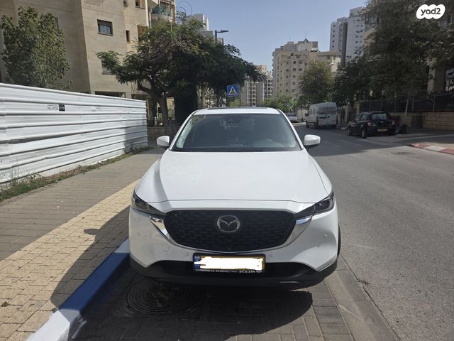 מודעת רכב מאזדה CX-5