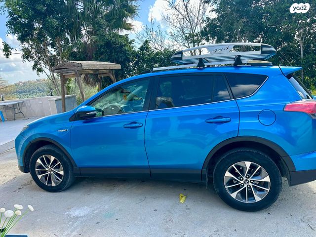 מודעת רכב טויוטה RAV4