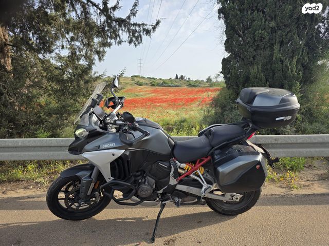 מודעת רכב דוקאטי מולטיסטרדה V4s