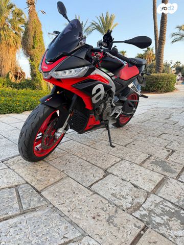 מודעת רכב אפריליה טואונו 660