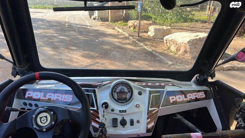 מודעת רכב פולריס