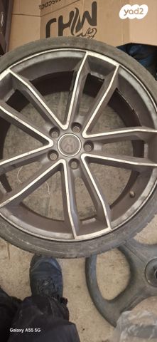 feedItemObj.data.row_1