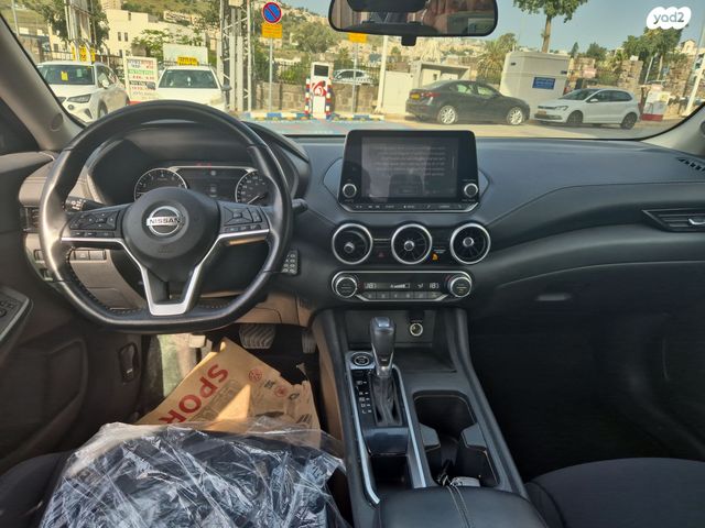 מודעת רכב ניסאן סנטרה 1