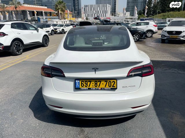 מודעת רכב טסלה מודל 3 2