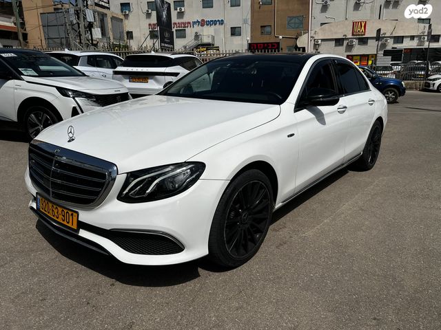מודעת רכב מרצדס-בנץ E-class