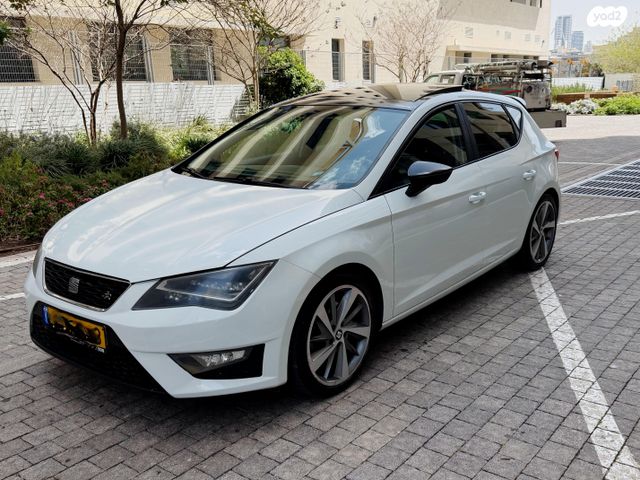 מודעת רכב סיאט לאון