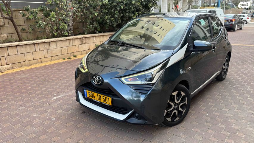 מודעת רכב טויוטה אייגו