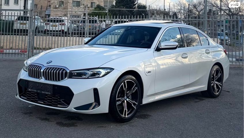 מודעת רכב ב מ וו סדרה 3