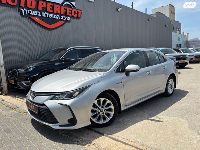 מודעת רכב טויוטה קורולה