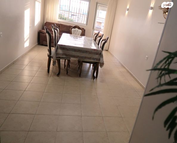 שדרות הרב הרצוג 45