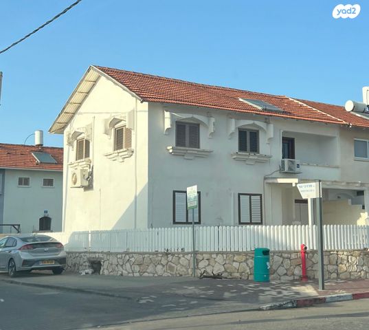 יקותיאל אדם 2