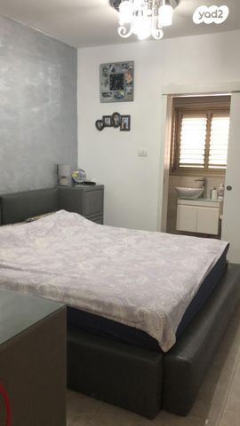 יהודה רגוניס 14