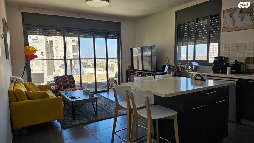 מעלה הצופים 27