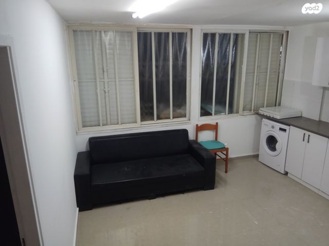 שדרות שלמה המלך 42