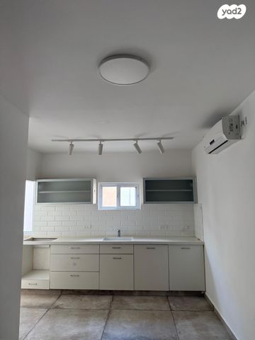 בן גוריון 26