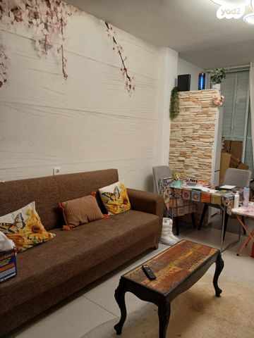 קהילת סלונים 4