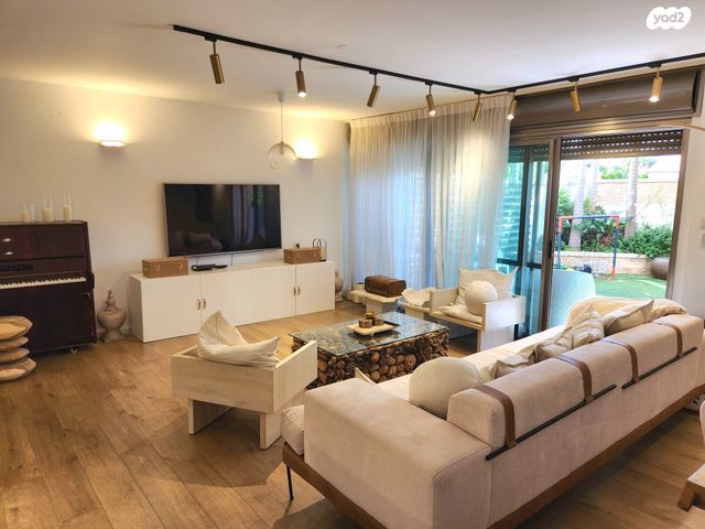 אליהו גולומב 