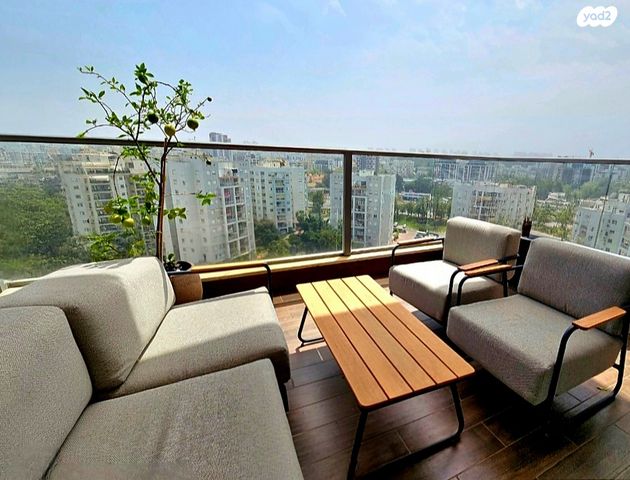 תרזה קוגלמן 