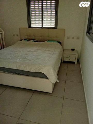 יעקב מרידור 4