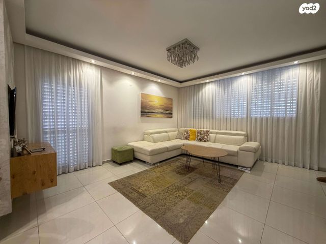 המרכז השקט / מרכז העיר