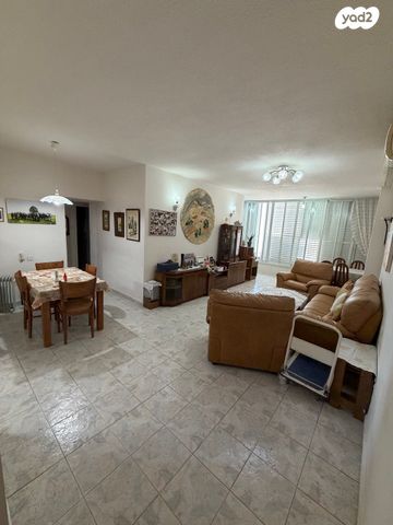 שרה אהרונסון 