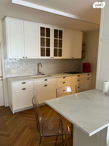 הרצליה הירוקה, נווה עובד